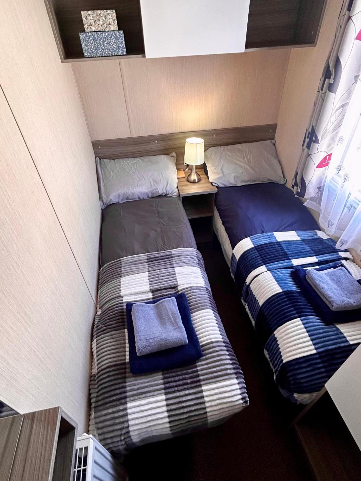 Holiday home Charming Chamber With Spacious Relaxing Area *